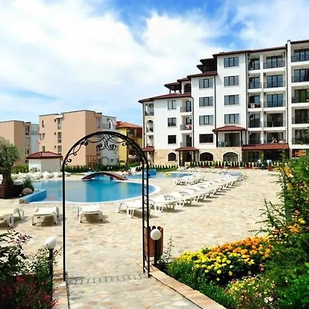 Sandra - Apollon Apartment *